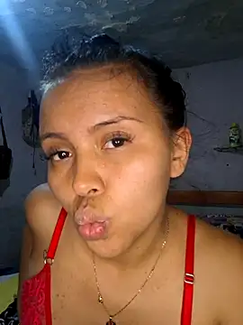 Daniela Cruz  online show from 02/19/26, 04:03