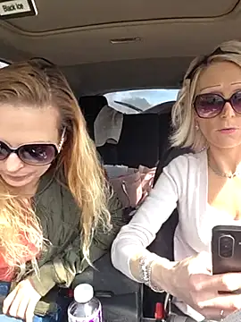 BeautifulFire23 online show from 04/04/26, 06:27