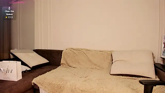 s00nie online show from 02/15/26, 03:53