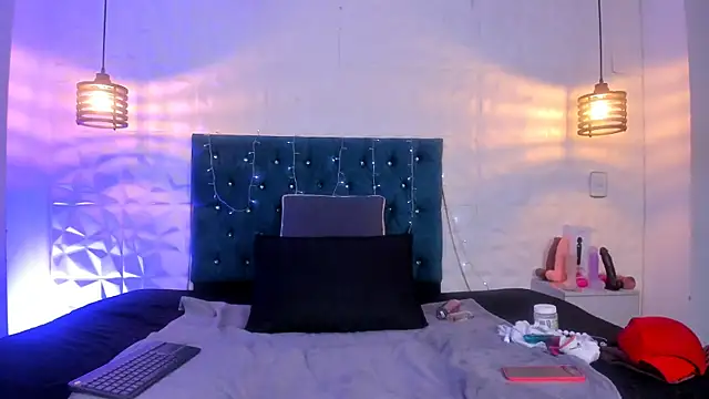 samantha foxyy online show from 04/09/26, 11:04