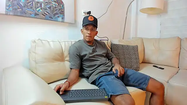 ricky spensar23cm  online show from 03/21/26, 02:38