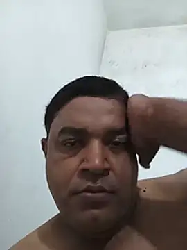 Snapshot of deshilnd chatting on 07/25/26, 05:16 deshilnd online show from 07/25/26, 05:16