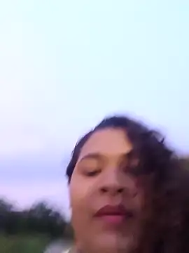 Adina Skaly online show from 04/06/26, 11:27