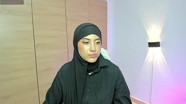 LAY LA  online show from 03/11/26, 08:37