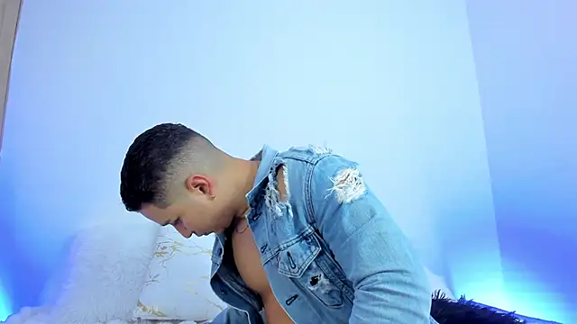 Axel nova online show from 03/06/26, 02:13