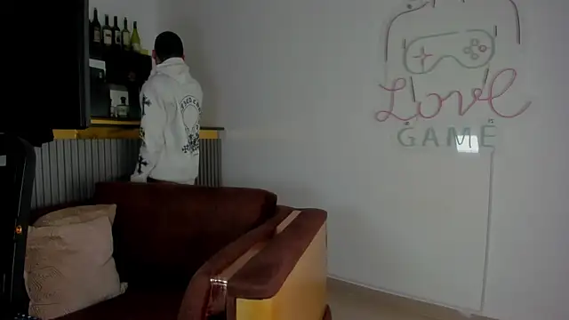 Snapshot of Rpoolrboy chatting on 02/10/26, 07:34 Rpoolrboy online show from 02/10/26, 07:34