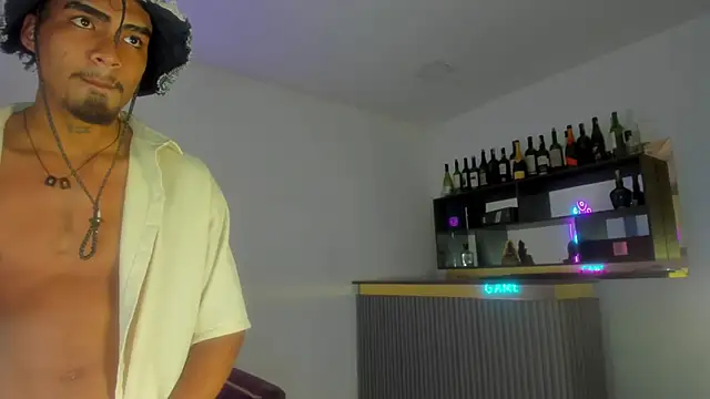 Snapshot of Rpoolrboy chatting on 02/10/26, 08:02 Rpoolrboy online show from 02/10/26, 08:02