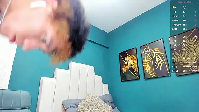 Snapshot of Julien_Ansel chatting on 02/17/26, 03:36 Julien Ansel online show from 02/17/26, 03:36