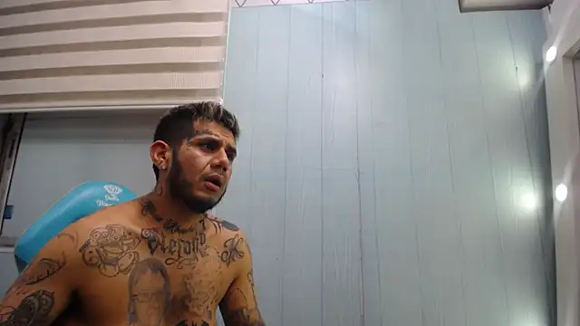 allison max tattoo online show from 03/02/26, 07:15