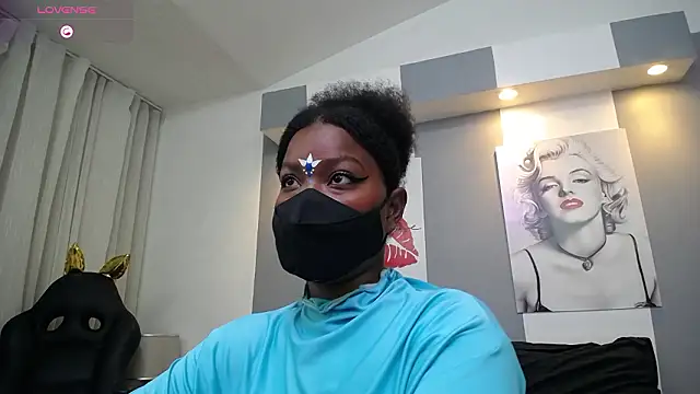 Snapshot of kavya_suri_ chatting on 02/11/26, 06:57 kavya suri online show from 02/11/26, 06:57