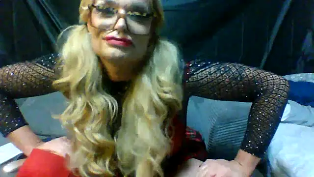 Snapshot of starandsky chatting on 02/01/26, 04:00 starandsky online show from 02/01/26, 04:00