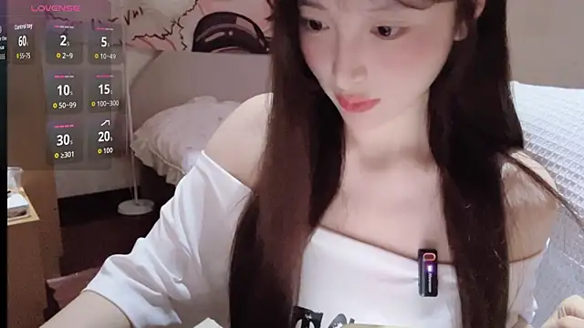 Snapshot of Xiaoyun_6666 chatting on 04/29/26, 08:37 Xiaoyun 6666 online show from 04/29/26, 08:37