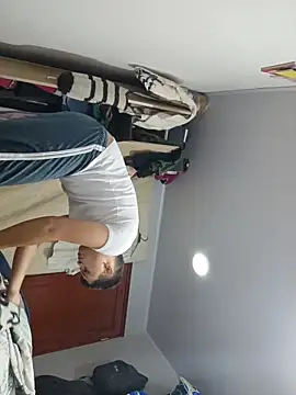 Andres medi32 online show from 02/10/26, 05:39