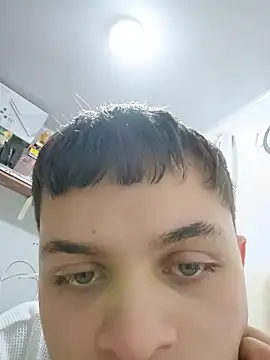 Andres medi32 online show from 02/13/26, 06:42