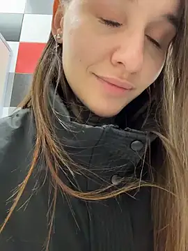 Snapshot of KishaMur chatting on 02/22/26, 05:30 KishaMur online show from 02/22/26, 05:30