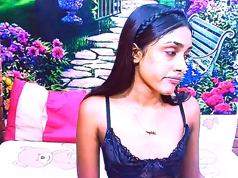 IndianPretty14u2Luv online show from 04/15/26, 06:31