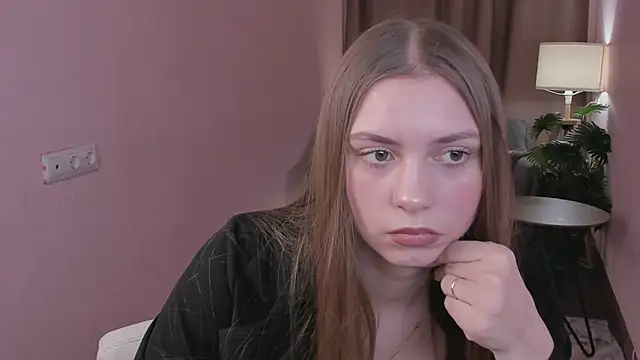 Snapshot of Cheryl_Backer chatting on 02/02/26, 02:38 Cheryl Backer online show from 02/02/26, 02:38