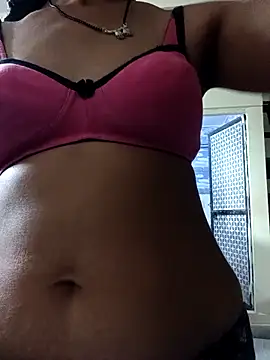 Snapshot of desicpl26 chatting on 02/08/26, 03:54 desicpl26 online show from 02/08/26, 03:54