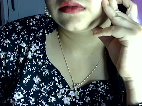 Cute Aliyaa online show from 07/02/26, 01:50