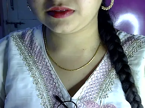 Cute Aliyaa online show from 07/07/26, 01:04