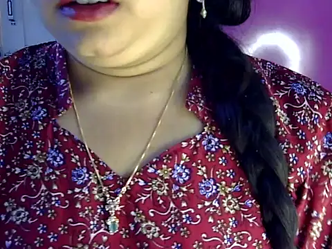 Cute Aliyaa online show from 07/13/26, 12:30