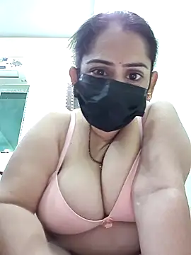 diyam4002 online show from 02/26/26, 02:05