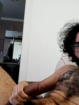 Batou1683 online show from 02/12/26, 12:44