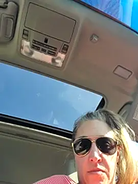 Snapshot of Sunflower0025 chatting on 02/13/26, 09:22 Sunflower0025 online show from 02/13/26, 09:22