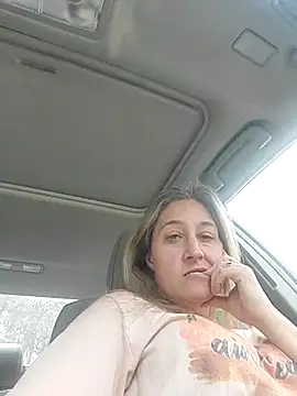 Snapshot of Sunflower0025 chatting on 02/19/26, 06:48 Sunflower0025 online show from 02/19/26, 06:48