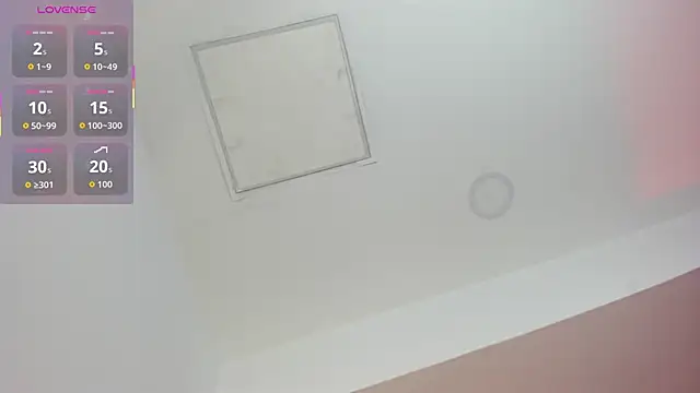 Snapshot of Eva_monet chatting on 02/25/26, 03:21 Eva monet online show from 02/25/26, 03:21