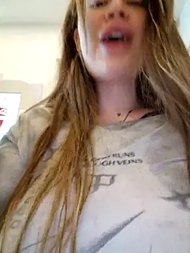 Snapshot of TattooGirlAlia chatting on 02/13/25, 01:15 TattooGirlAlia online show from 02/13/25, 01:15