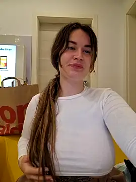 Snapshot of TattooGirlAlia chatting on 03/13/25, 10:43 TattooGirlAlia online show from 03/13/25, 10:43