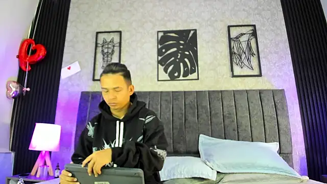 bliinkii and luka  online show from 03/17/26, 01:14