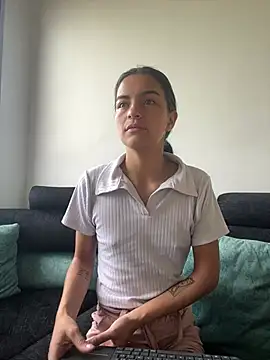 bliinkii and luka  online show from 04/06/26, 12:28