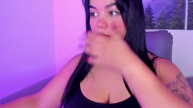  camilaa online show from 02/04/26, 07:42