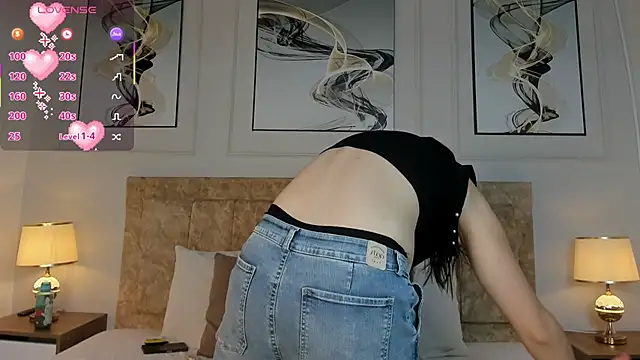 Snapshot of hanna_daze chatting on 02/19/26, 11:28 hanna daze online show from 02/19/26, 11:28