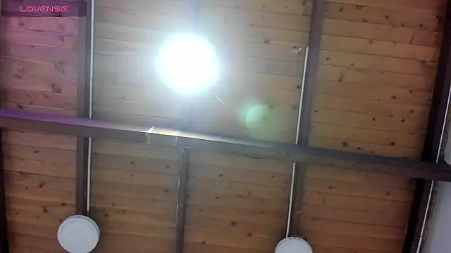 Snapshot of hanna_daze chatting on 02/20/26, 11:22 hanna daze online show from 02/20/26, 11:22