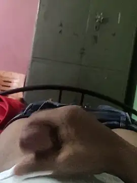 Snapshot of jesse_pinkman99 chatting on 02/03/26, 07:08 jesse pinkman99 online show from 02/03/26, 07:08