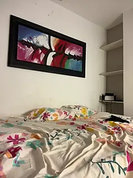 Snapshot of Kira_Spiicy chatting on 02/22/26, 02:04 Kira Spiicy online show from 02/22/26, 02:04