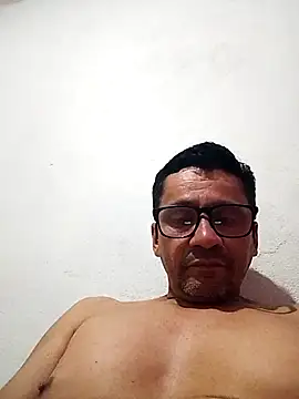 dilduarte26 online show from 02/25/26, 12:09