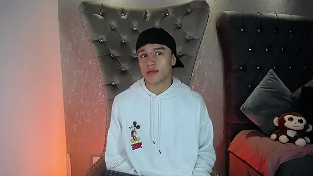 Dominik Souza online show from 03/25/26, 08:15