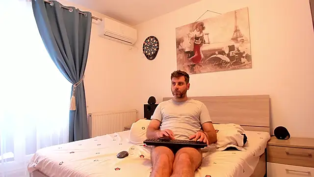 Snapshot of rickysun chatting on 03/04/26, 06:08 rickysun online show from 03/04/26, 06:08