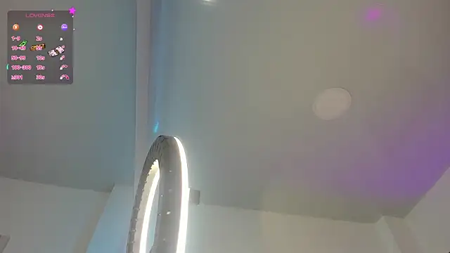 Isabella Moon9 online show from 05/26/26, 11:28