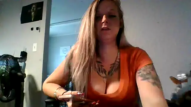 Gypsymomma17 online show from 06/11/26, 08:51