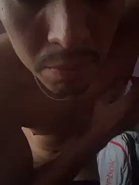 Snapshot of serranoandre chatting on 02/24/26, 09:35 serranoandre online show from 02/24/26, 09:35