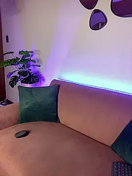 Snapshot of Angelica_pink18 chatting on 02/01/26, 07:18 Angelica pink18 online show from 02/01/26, 07:18