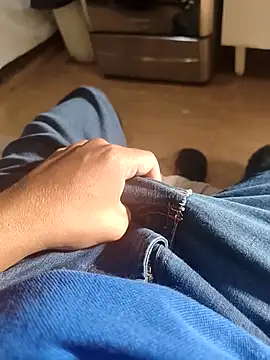 Snapshot of Gustavo52367 chatting on 02/06/26, 10:07 Gustavo52367 online show from 02/06/26, 10:07