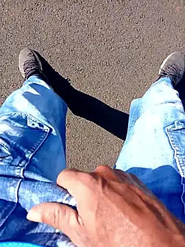 Snapshot of negrim10 chatting on 02/16/26, 12:34 negrim10 online show from 02/16/26, 12:34