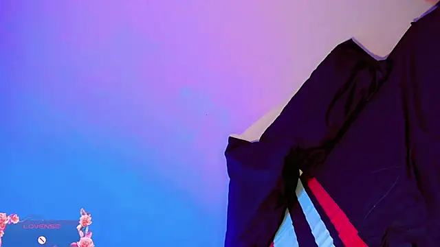 zoe rous2 online show from 04/07/26, 01:00