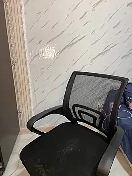 AliceeXHottie online show from 03/27/26, 02:17